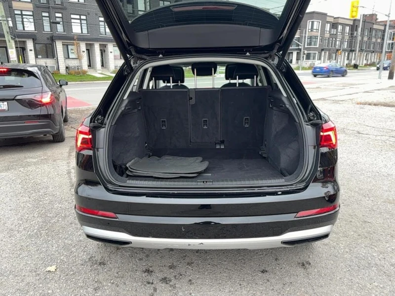 Audi Q3 45 TFSI * Komfort * АвтоКредит * (ЦЕНА ДО БГ), снимка 12 - Автомобили и джипове - 53251732