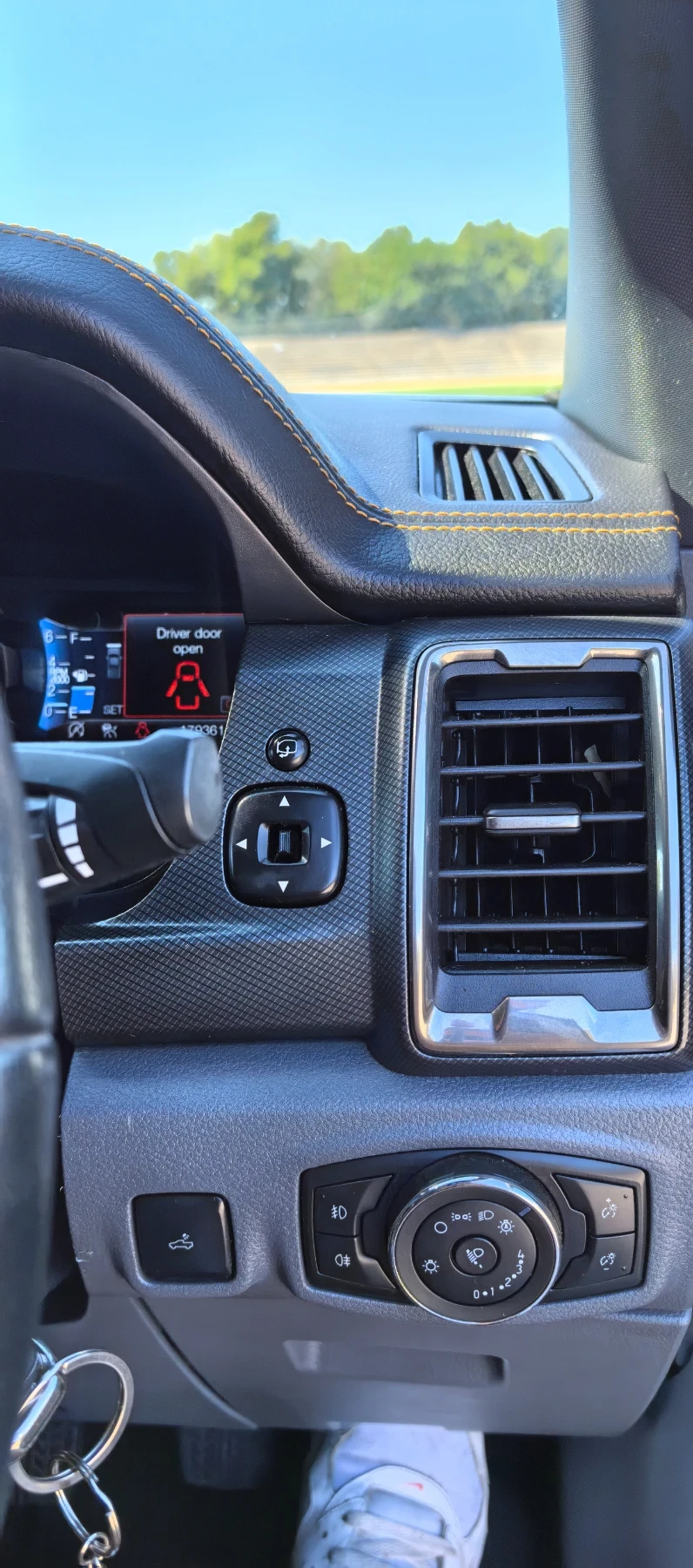 Ford Ranger 3.2 - изображение 6