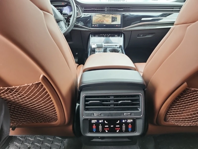 Audi Q7 * TECHNIK * CARFAX * БЕЗ ПЪРВОНАЧАЛНА ВНОСКА, снимка 12 - Автомобили и джипове - 53154922