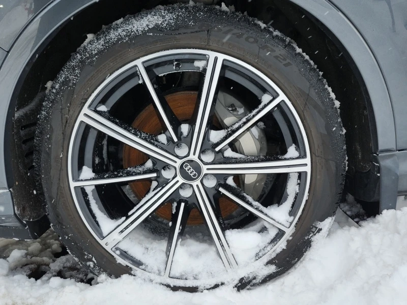 Audi Q7 * TECHNIK * CARFAX * БЕЗ ПЪРВОНАЧАЛНА ВНОСКА - изображение 4