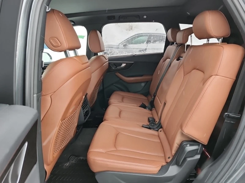 Audi Q7 * TECHNIK * CARFAX * БЕЗ ПЪРВОНАЧАЛНА ВНОСКА, снимка 15 - Автомобили и джипове - 53154922