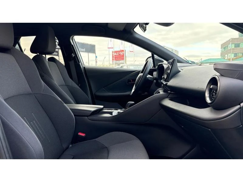 Toyota C-HR 1.8 HEV E-CVT Club FWD - изображение 6