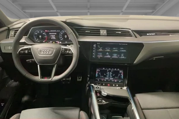 Audi Q8 e-Tron 55 = S-line = Гаранция, снимка 8 - Автомобили и джипове - 56208189
