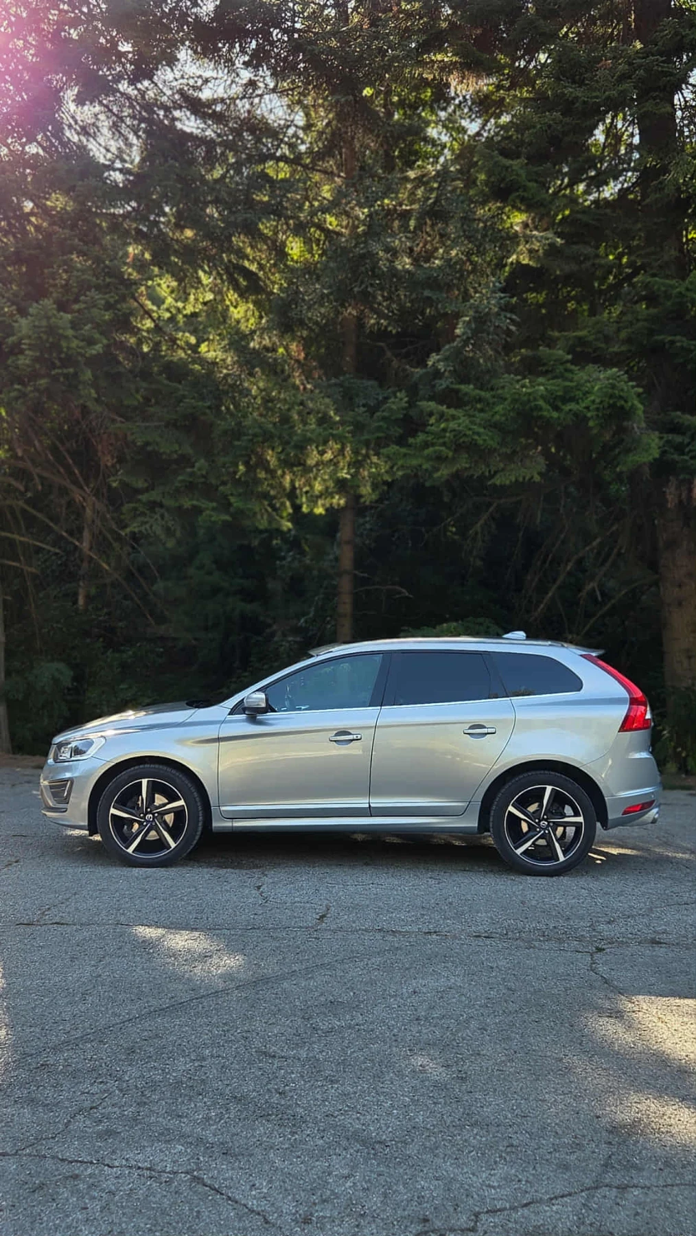 Volvo XC60 R-design  - изображение 2