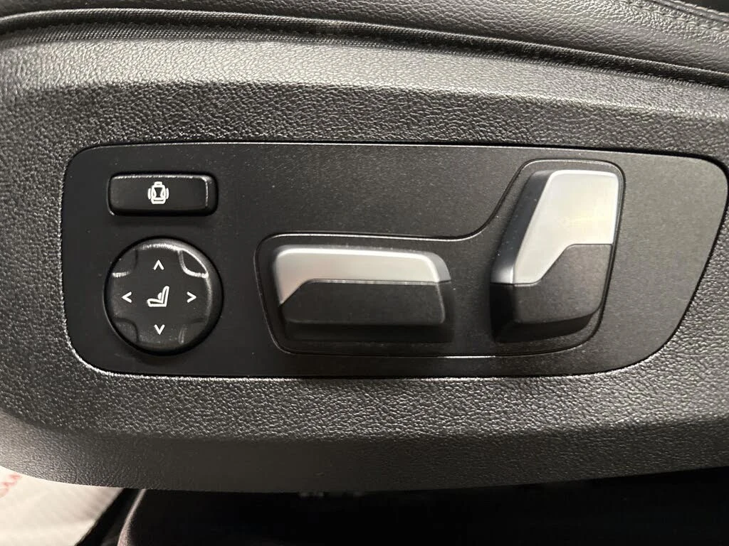 BMW X5 ПАМЕТ* HEADUP* ПАНОРАМА* КАМЕРА* , снимка 16 - Автомобили и джипове - 53596059