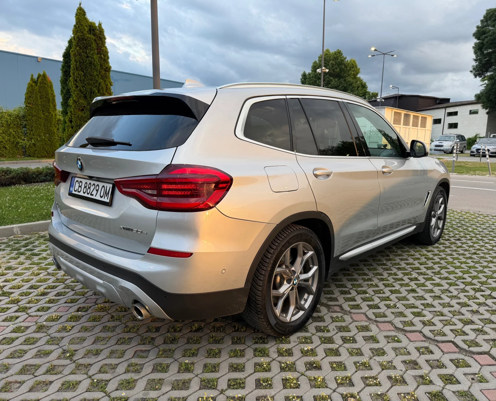 BMW X3 ПАМЕТ/XDRIVE/DIGITAL/ПАНОРАМА/HUD/360/HIFI/30E, снимка 5 - Автомобили и джипове - 54260302