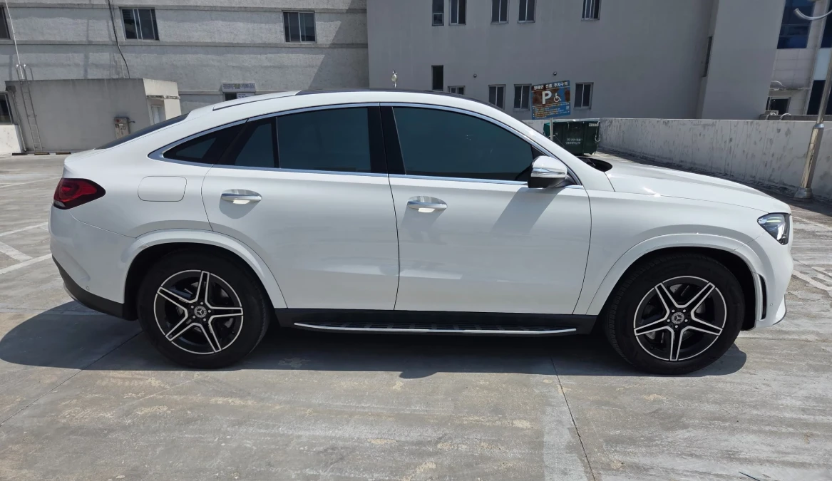 Mercedes-Benz GLE COUPE | AMG PKG | PANO, снимка 4 - Автомобили и джипове - 54340517