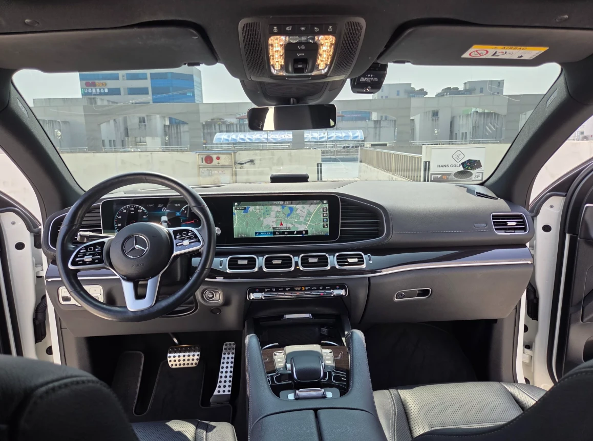 Mercedes-Benz GLE COUPE | AMG PKG | PANO, снимка 9 - Автомобили и джипове - 54340517