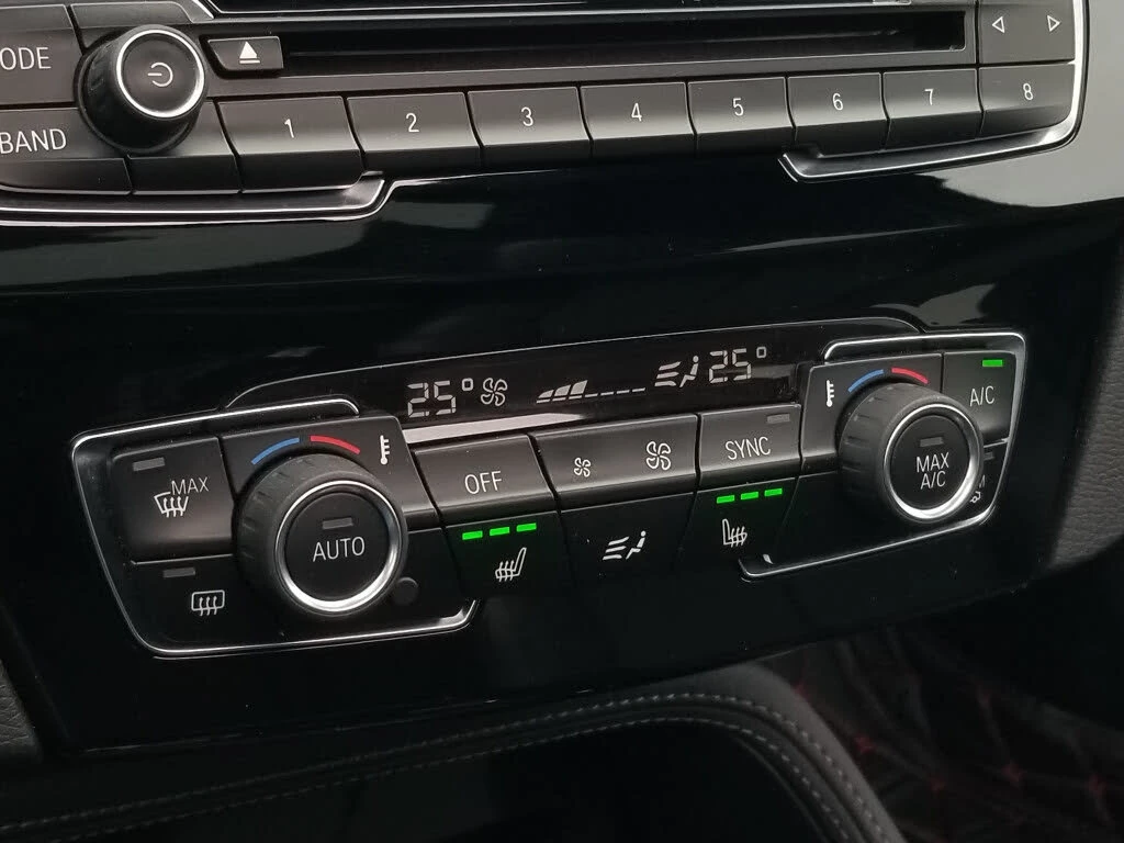 BMW X1 xDrive28i AWD, снимка 14 - Автомобили и джипове - 54541053