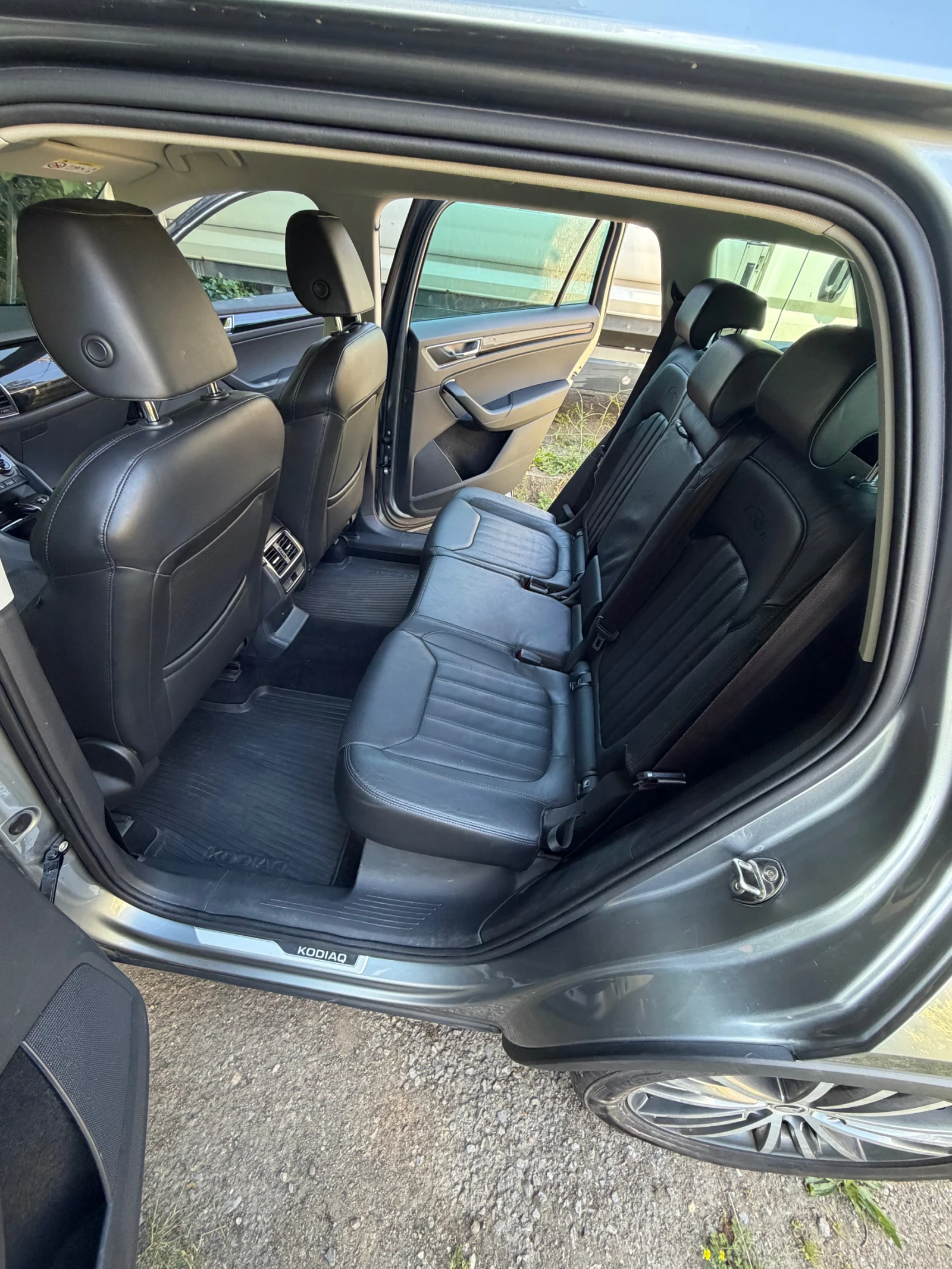 Skoda Kodiaq L&K 2.0tdi 4x4 190hp , кожа, обдухване, печка, снимка 9 - Автомобили и джипове - 54884570