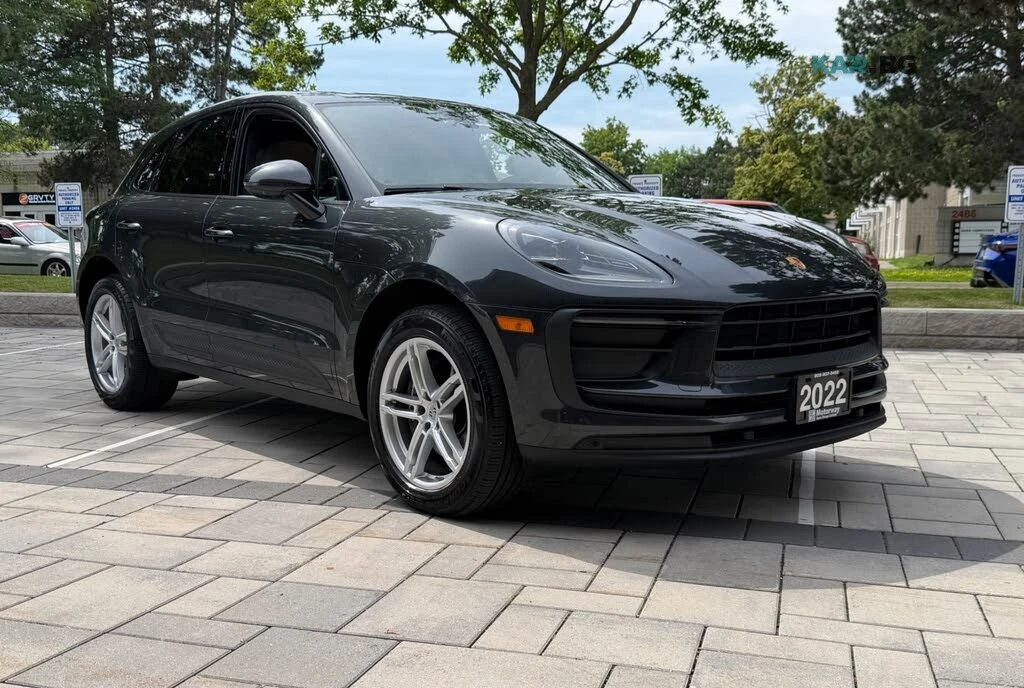 Porsche Macan * AWD * PANORAMA * Автокредит * (Цена до България), снимка 3 - Автомобили и джипове - 55302448