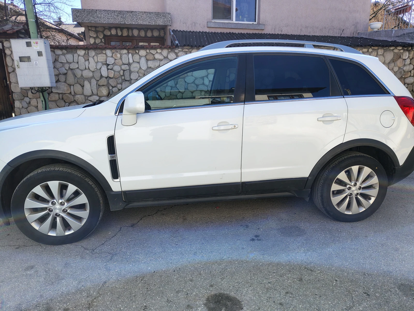 Opel Antara 2, 4i, снимка 3 - Автомобили и джипове - 56065749