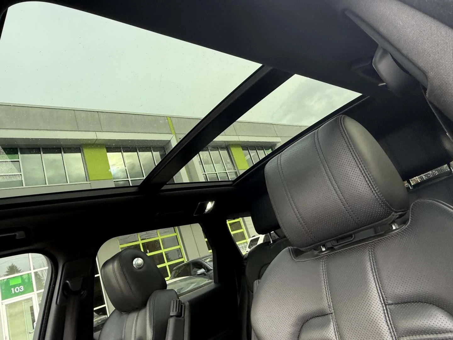 Land Rover Range Rover Sport, снимка 11 - Автомобили и джипове - 56020870