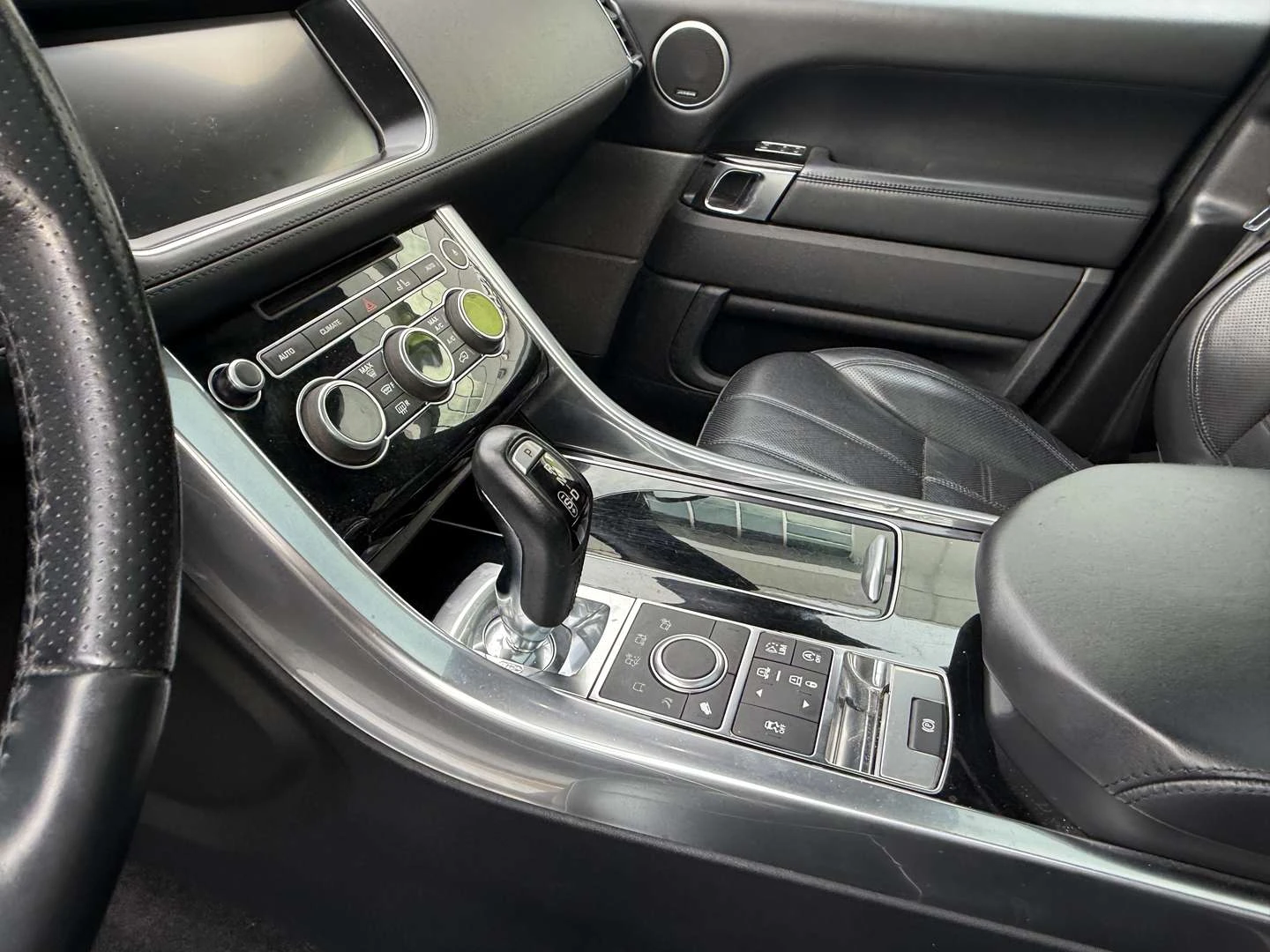Land Rover Range Rover Sport, снимка 10 - Автомобили и джипове - 56020870