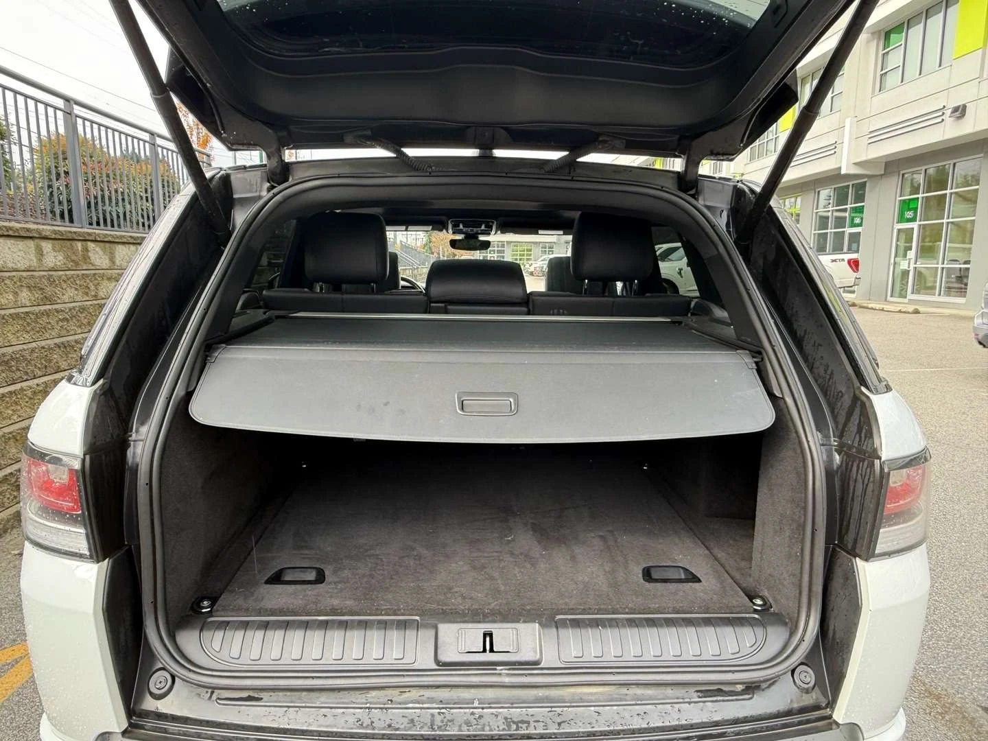Land Rover Range Rover Sport, снимка 12 - Автомобили и джипове - 56020870