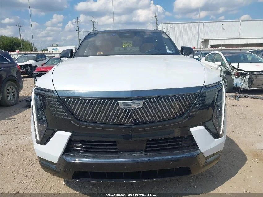 Cadillac Escalade, снимка 2 - Автомобили и джипове - 56690428