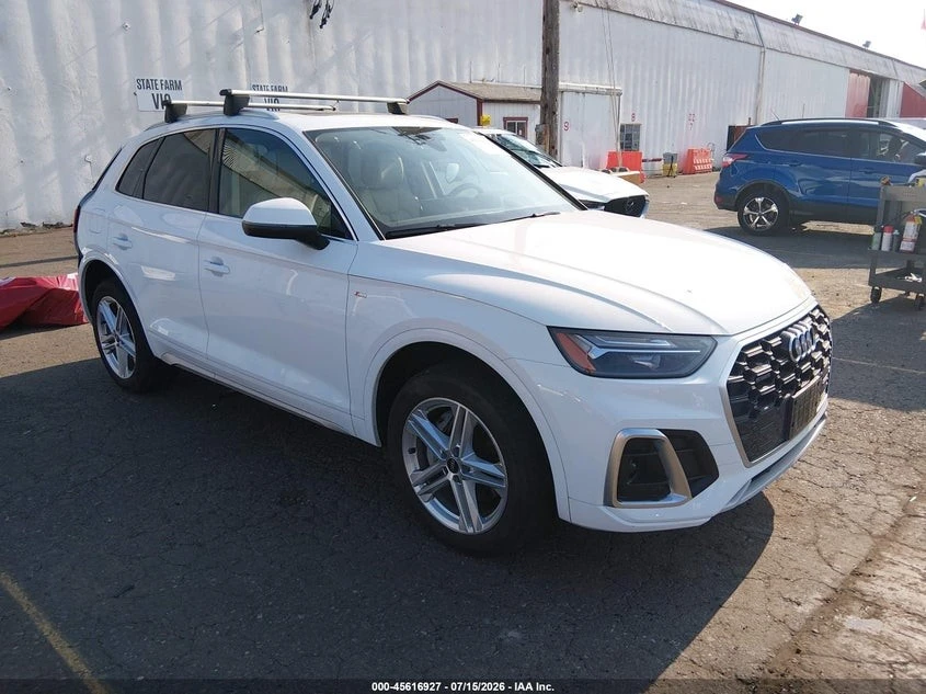 Audi Q5 55TFSI E* DISTRONIC* ПОДГРЕВ* 