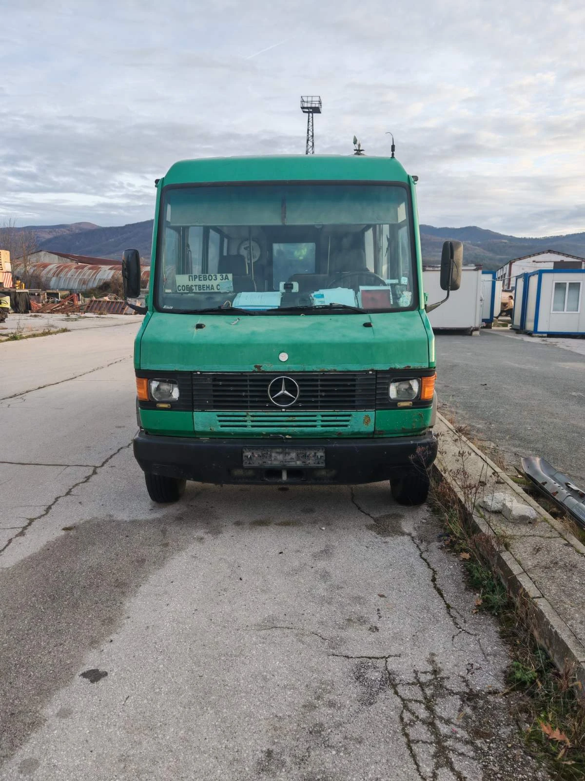 Mercedes-Benz 711, снимка 1