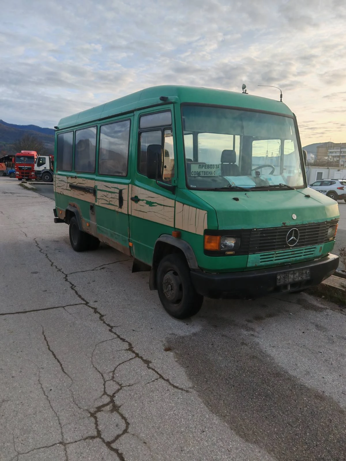 Mercedes-Benz 711  - изображение 2