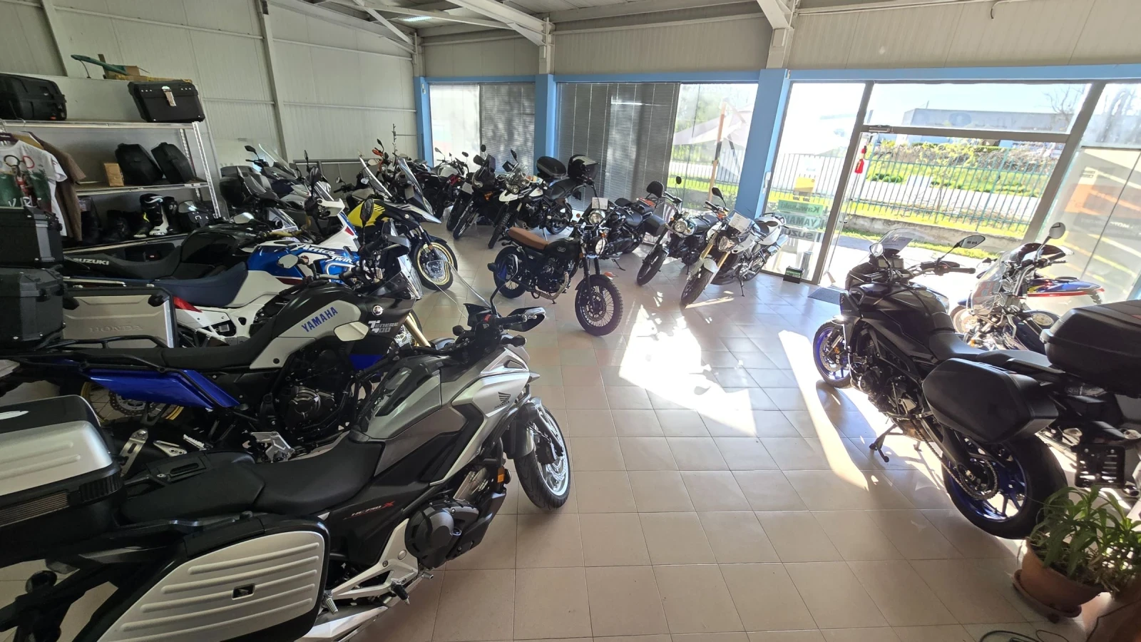 Benelli 304 BN 302 S Лизинг !, снимка 13 - Мотоциклети и мототехника - 54139243