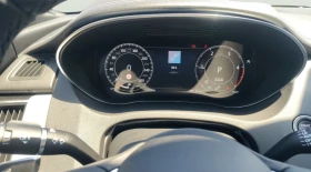 Jaguar E-pace 2.0 MHEV, снимка 12