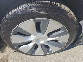 Tesla Model Y * Long Range * CARFAX * , снимка 13