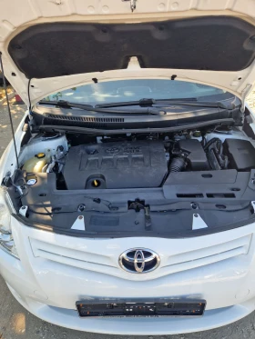 Toyota Auris 1.6, снимка 13