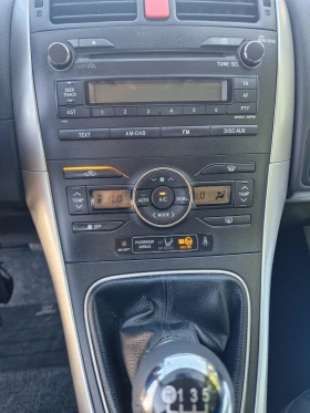 Toyota Auris 1.6, снимка 12