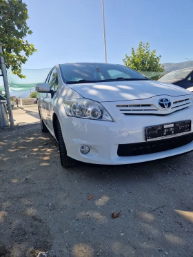 Toyota Auris 1.6, снимка 3