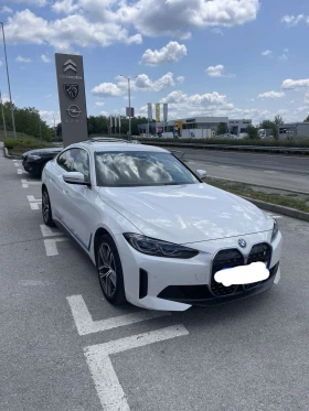 BMW i4, снимка 2