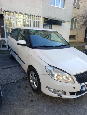 Skoda Fabia - 7500 лв. / 3834.69 € - 70576507 7