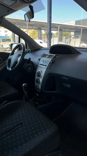 Toyota Yaris - 3000 € - 68012634 9