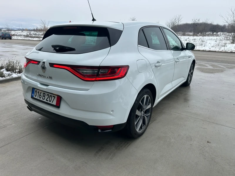 Renault Megane Bose Edition, снимка 7 - Автомобили и джипове - 48687929