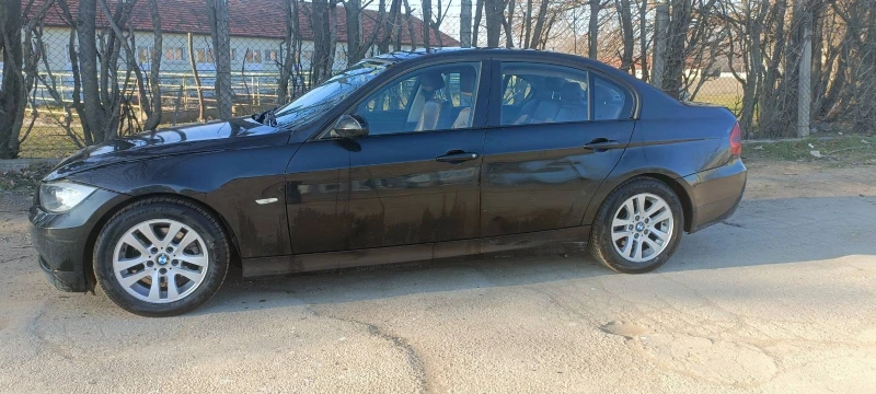 BMW 320 2.0d , снимка 2 - Автомобили и джипове - 48705327