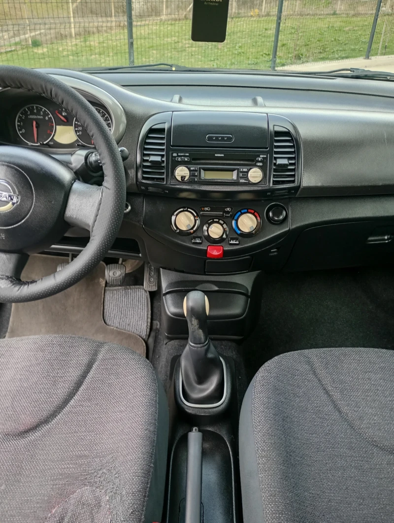 Nissan Micra 1.2 80hp Клима Start stop Уникална, снимка 9 - Автомобили и джипове - 49514457