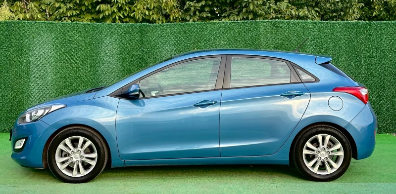 Hyundai I30 1.6  110ks  KAMERA / ANDROID / PARKTRONIK / CAR PL, снимка 5 - Автомобили и джипове - 51716355