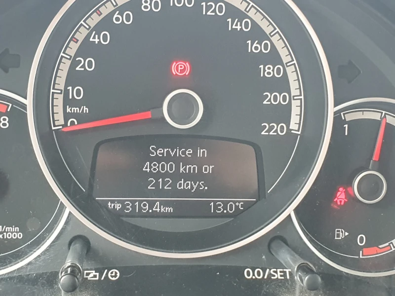 VW Up VW move up! 1.0 EcoFuel BMT, снимка 13 - Автомобили и джипове - 52686260