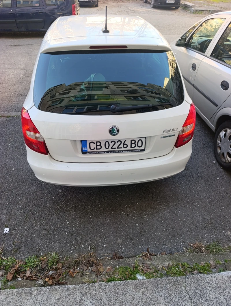 Skoda Fabia, снимка 3 - Автомобили и джипове - 52935754