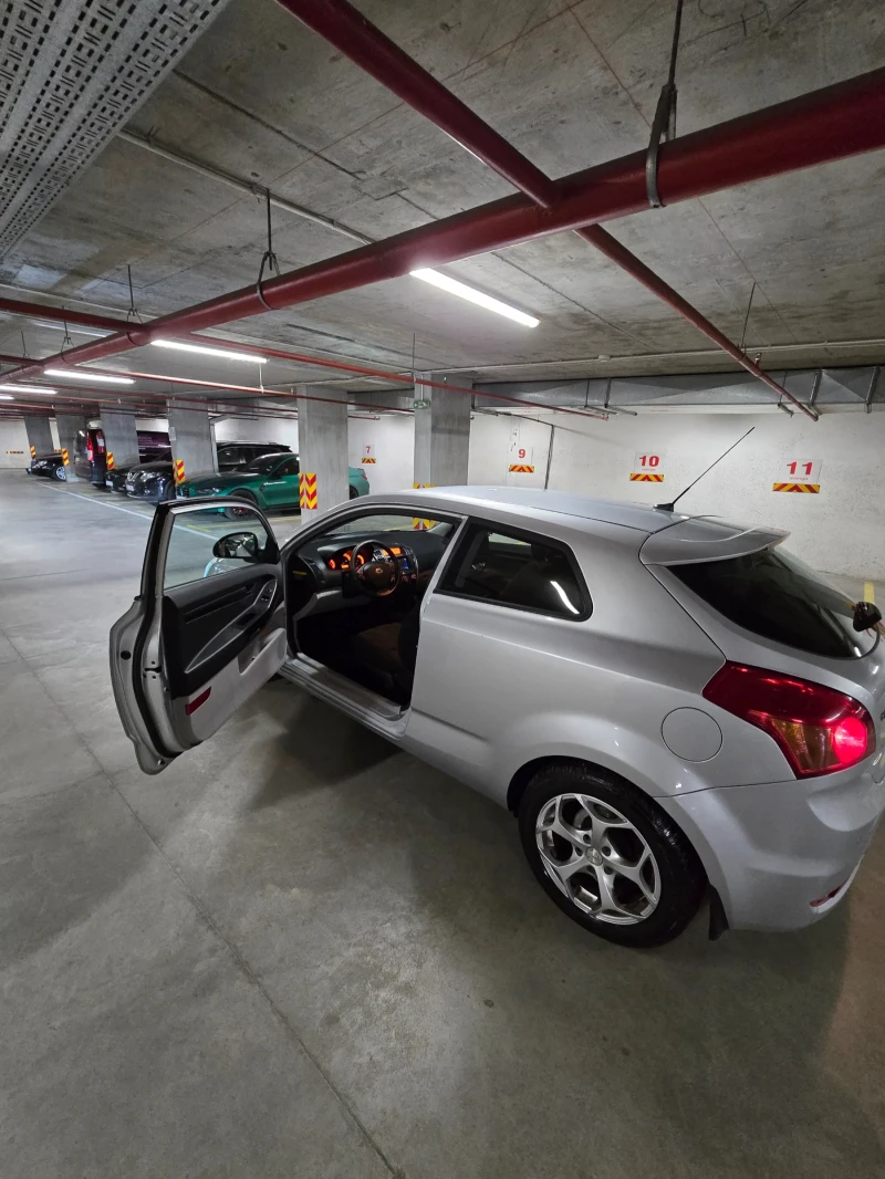 Kia Ceed, снимка 8 - Автомобили и джипове - 52940436