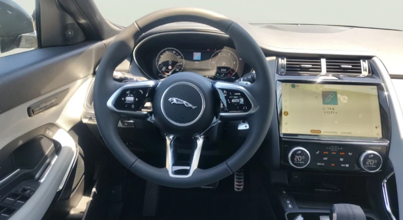 Jaguar E-pace 2.0 MHEV, снимка 11 - Автомобили и джипове - 53258313