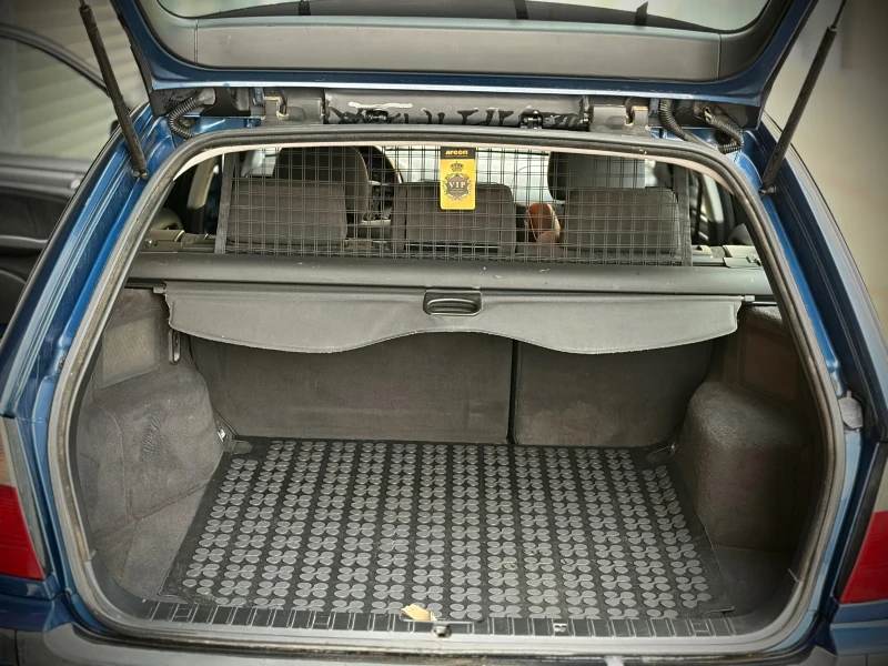 BMW 318 Е46, снимка 10 - Автомобили и джипове - 53485827