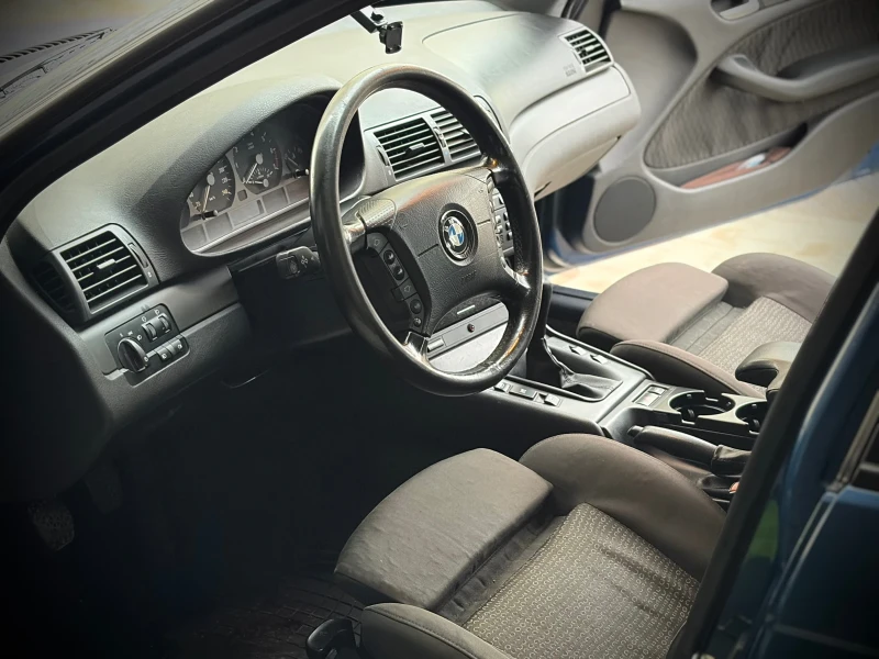 BMW 318 Е46, снимка 9 - Автомобили и джипове - 53485827