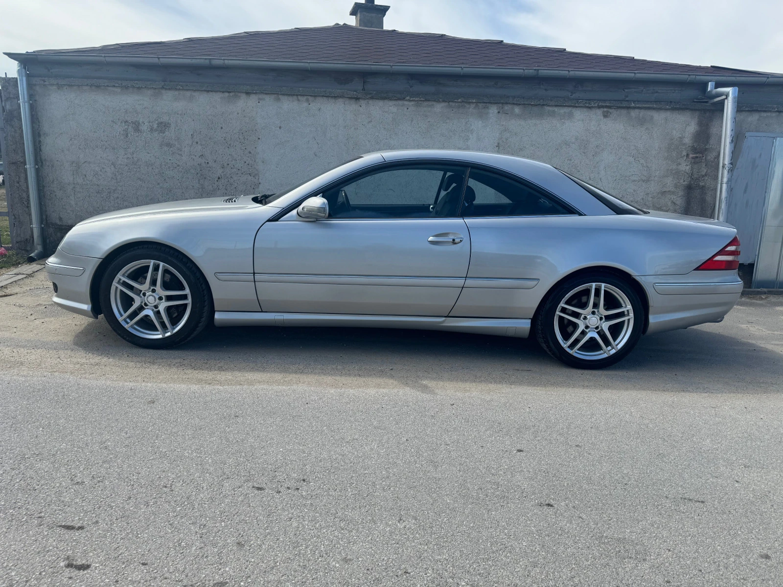 Mercedes-Benz CL 55 AMG  - изображение 3