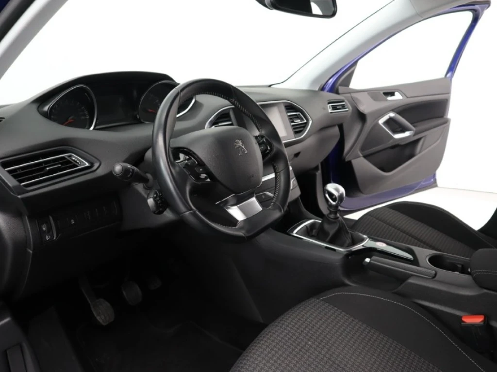 Peugeot 308 1.2 PureTech  | Mobile.bg   12