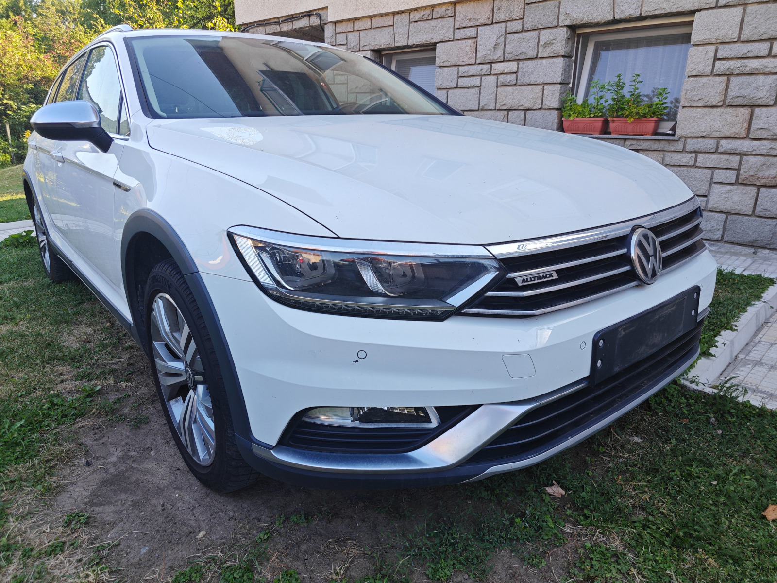 VW Passat Alltrack 4x4 2.0TDI 190к.с Автоматик - изображение 5