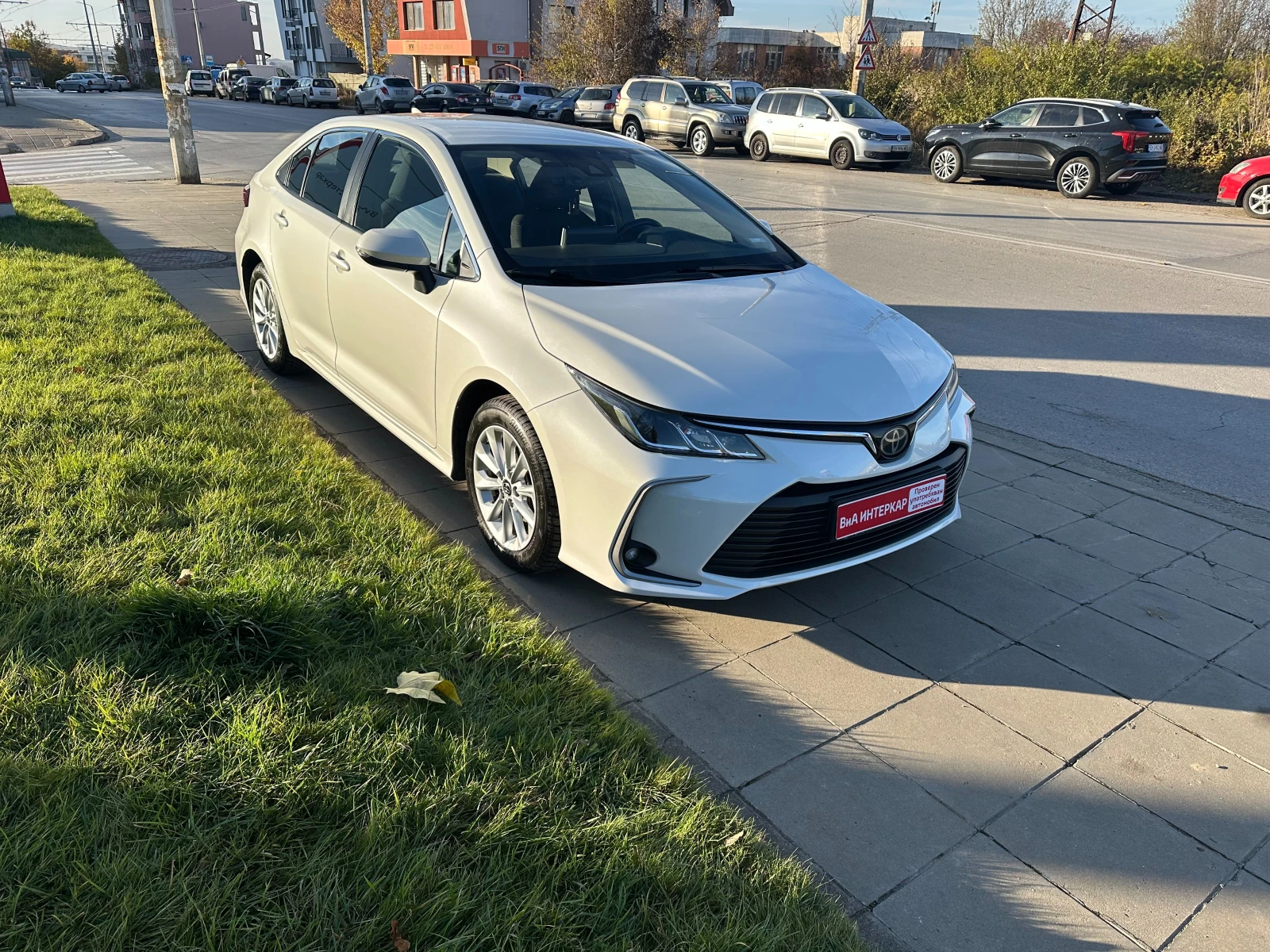 Toyota Corolla 1.6 6МТ Executive - изображение 8