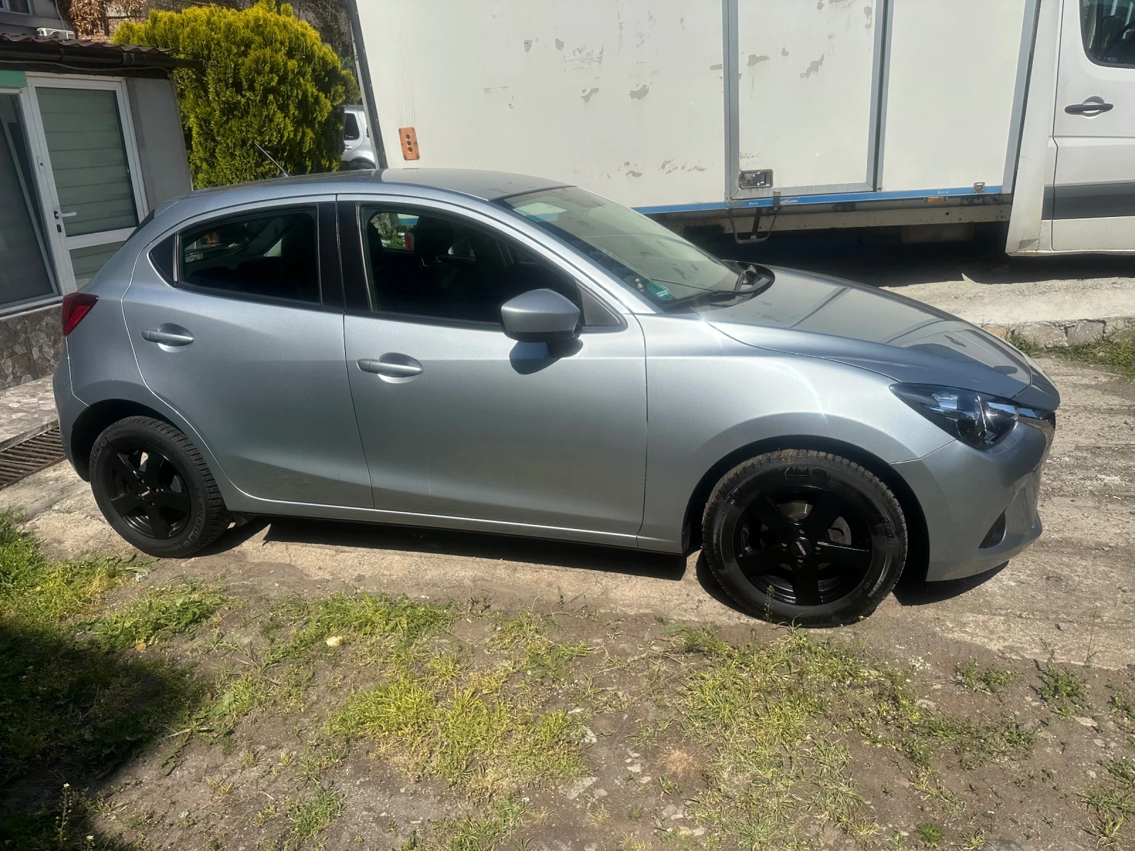 Mazda 2 1.5 skyactiv 22000км - изображение 2