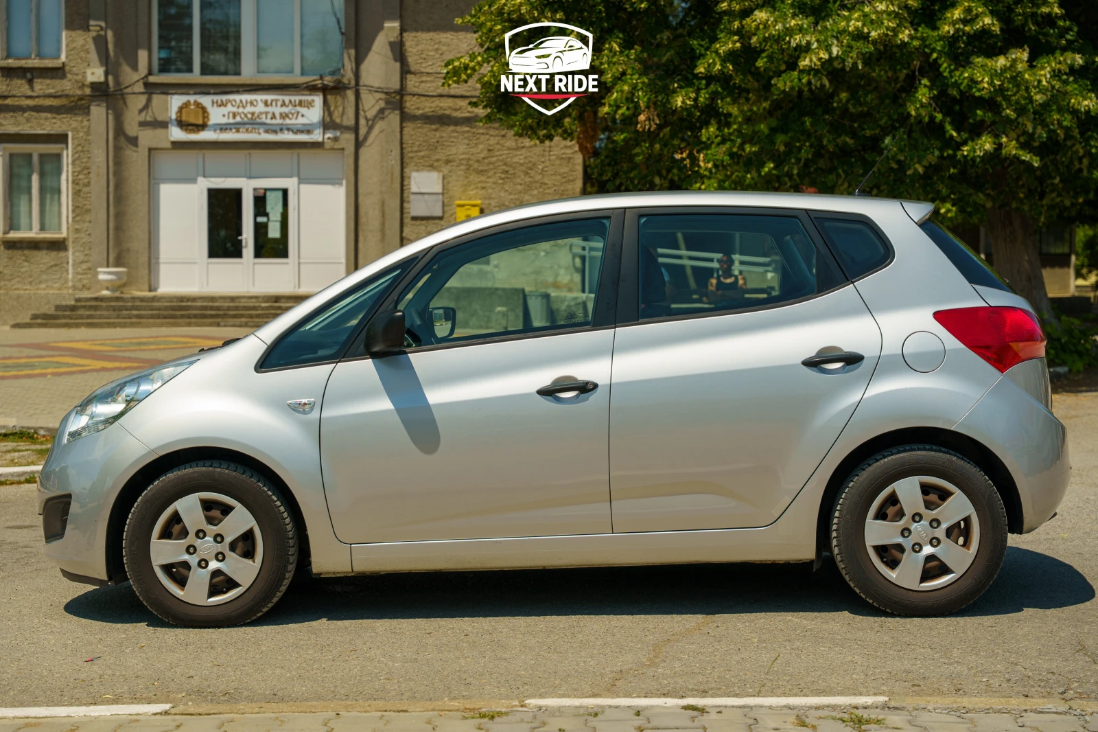 Kia Venga 1.4 CRDi 90 к.с. 2012 г. - изображение 6
