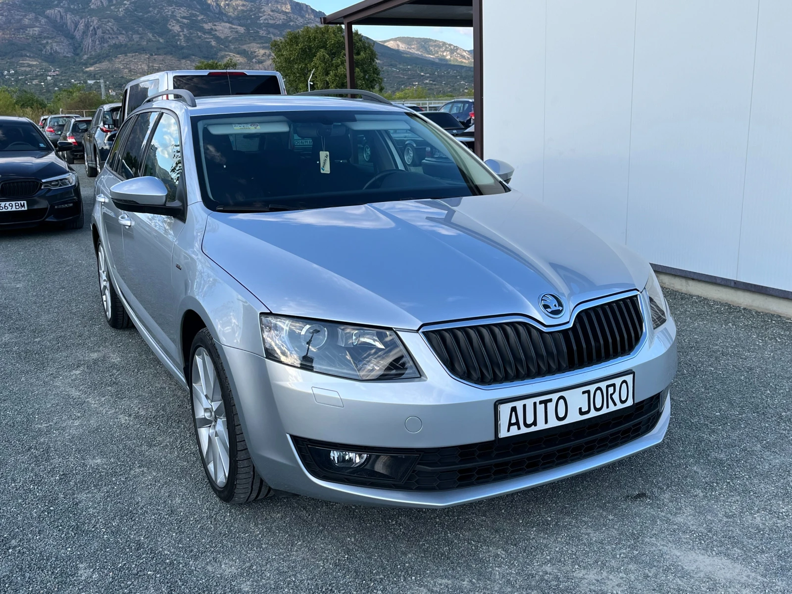 Skoda Octavia 2.0TDI-150к.с.-Автоматик - изображение 6