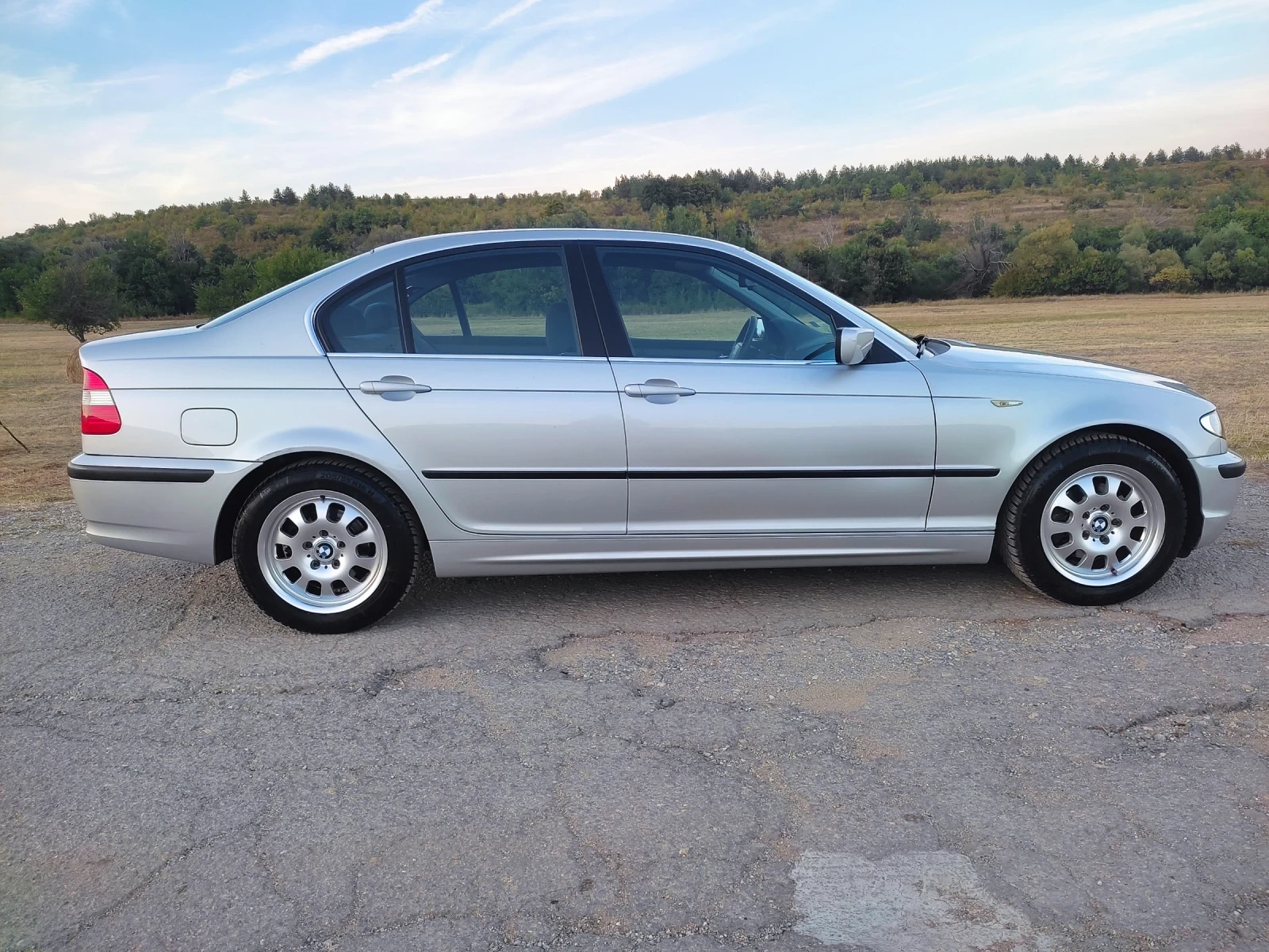 BMW 320  - изображение 4